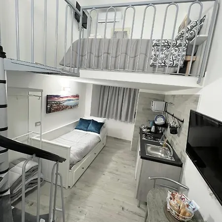 La Casa Di Raffaele Centro Oda ve Kahvaltı 4*