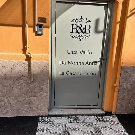 La Casa Di Raffaele Centro Oda ve Kahvaltı Napoli