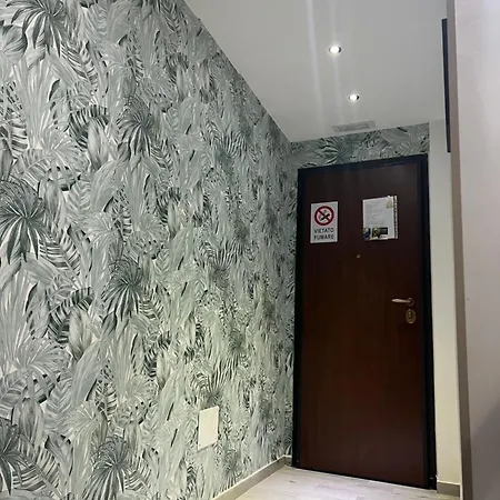 La Casa Di Raffaele Centro 4*