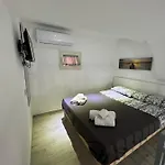 住宿加早餐酒店 La Casa Di Raffaele Centro 那不勒斯